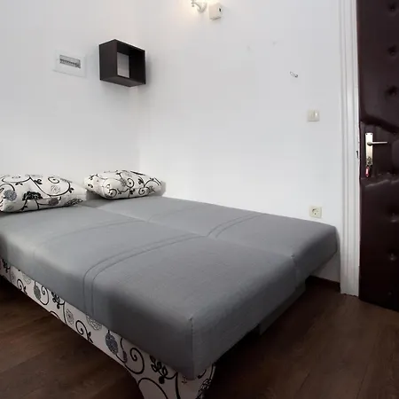 With Wifi - 15887 Apartment *